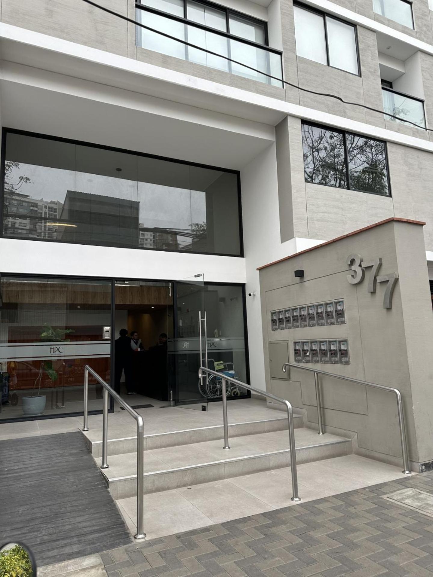 Modern 2br Fully Furnished Barranco Lima